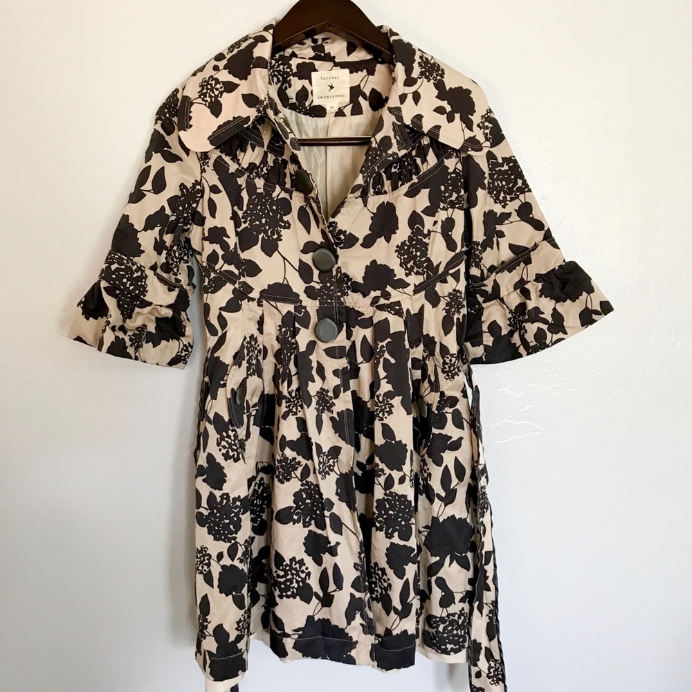 Forever 21 Floral Coat Medium